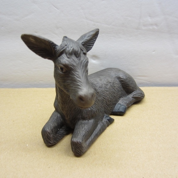 Kirkland Nativity Donkey 3x5”Porcelain Replacement Piece‎ ONLY Christmas,Holiday - Picture 1 of 8